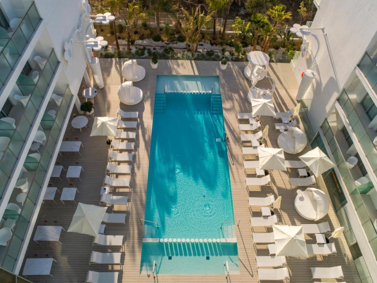 Five Flowers Hotel Formentera, Member Of Melia Collection Es Pujols Exterior foto