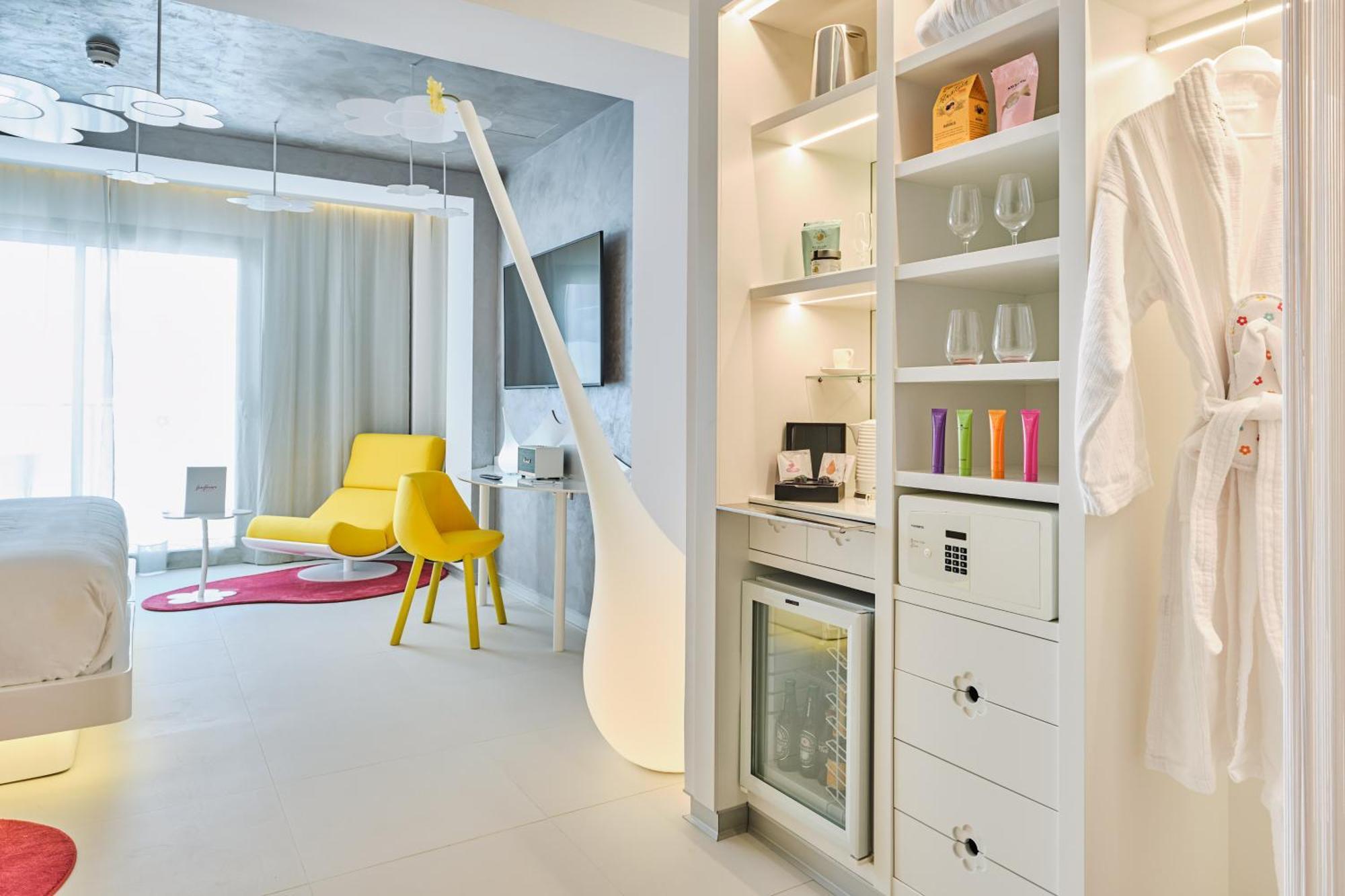 Five Flowers Hotel Formentera, Member Of Melia Collection Es Pujols Exterior foto
