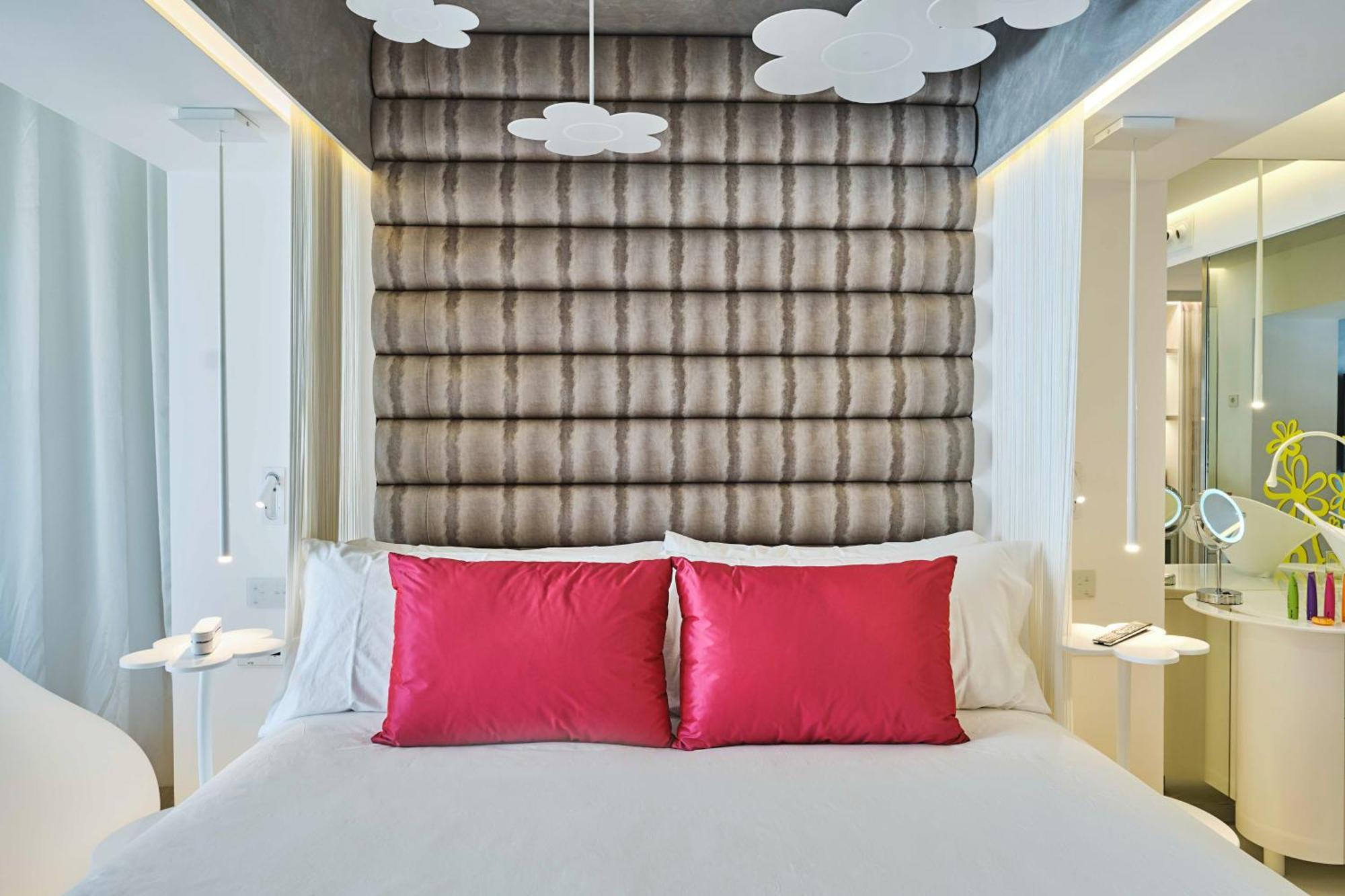 Five Flowers Hotel Formentera, Member Of Melia Collection Es Pujols Exterior foto